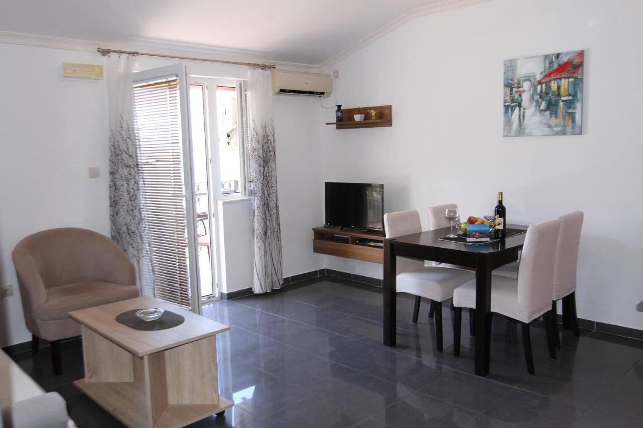 Apartments Muhar Ilha Sveti Stefan Exterior foto
