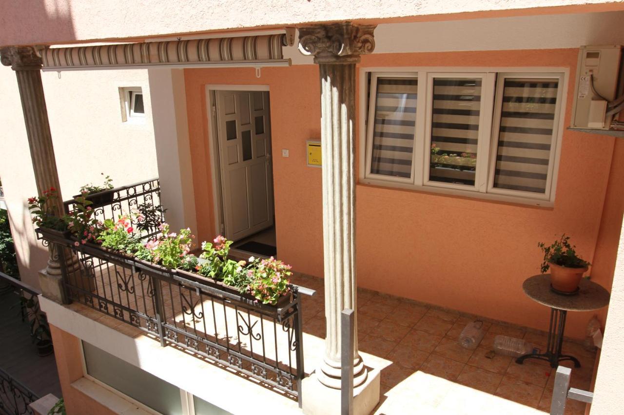 Apartments Muhar Ilha Sveti Stefan Exterior foto