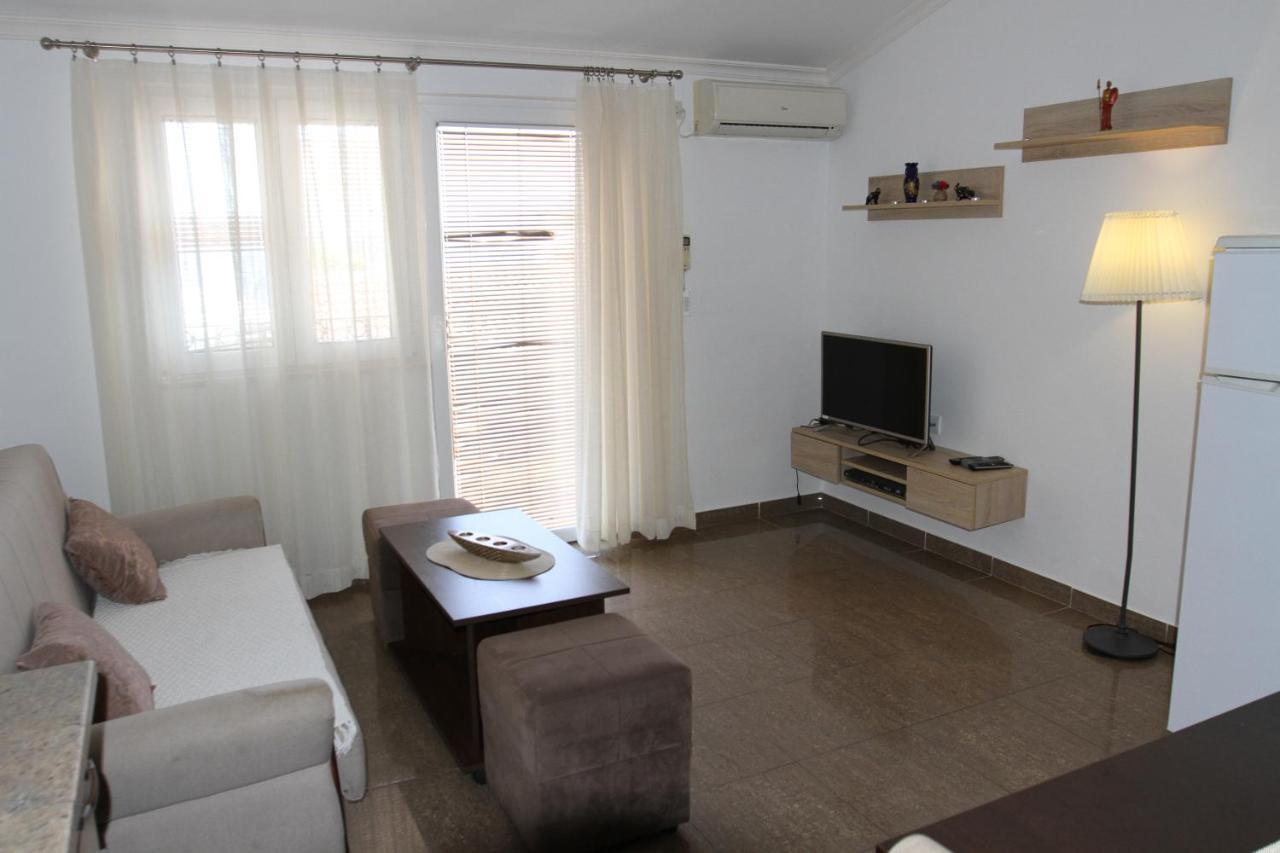 Apartments Muhar Ilha Sveti Stefan Exterior foto