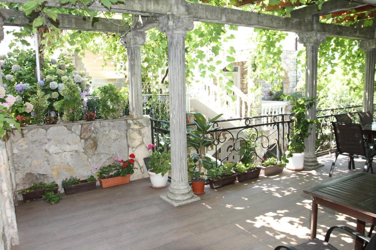 Apartments Muhar Ilha Sveti Stefan Exterior foto