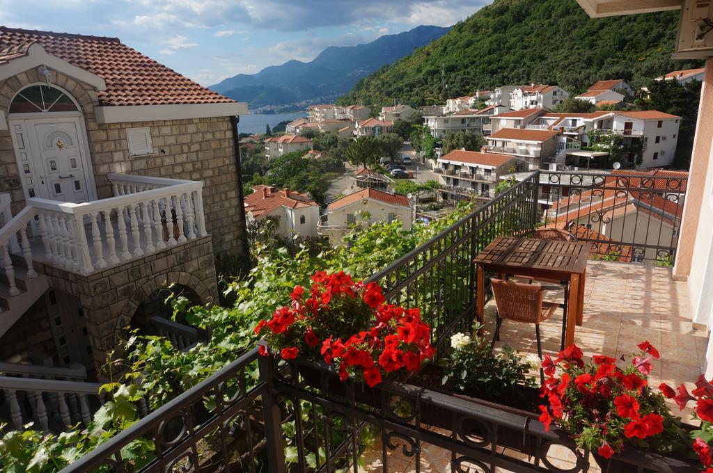 Apartments Muhar Ilha Sveti Stefan Exterior foto